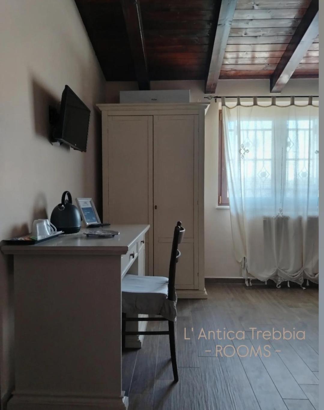 L' Antica Trebbia - Rooms Caltanissetta Exterior photo