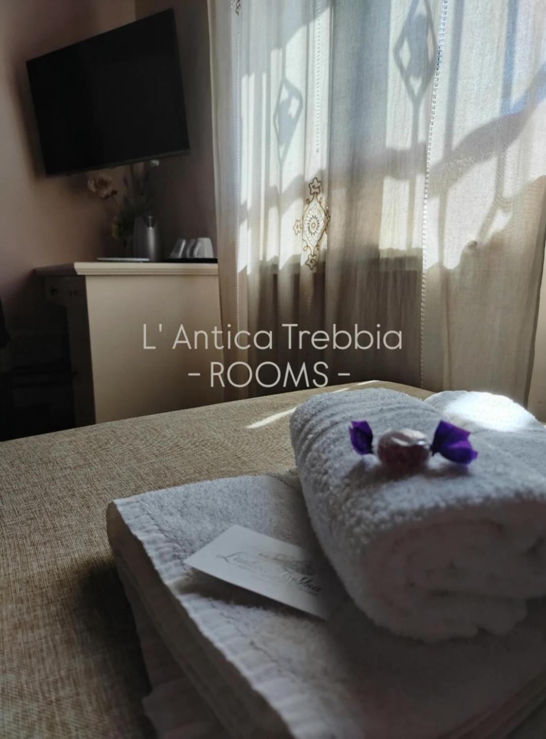 L' Antica Trebbia - Rooms Caltanissetta Exterior photo